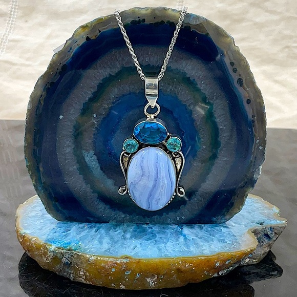 Vtg.18”Sterling Silver Necklace With Sterling Silver Pendant - Picture 2 of 8